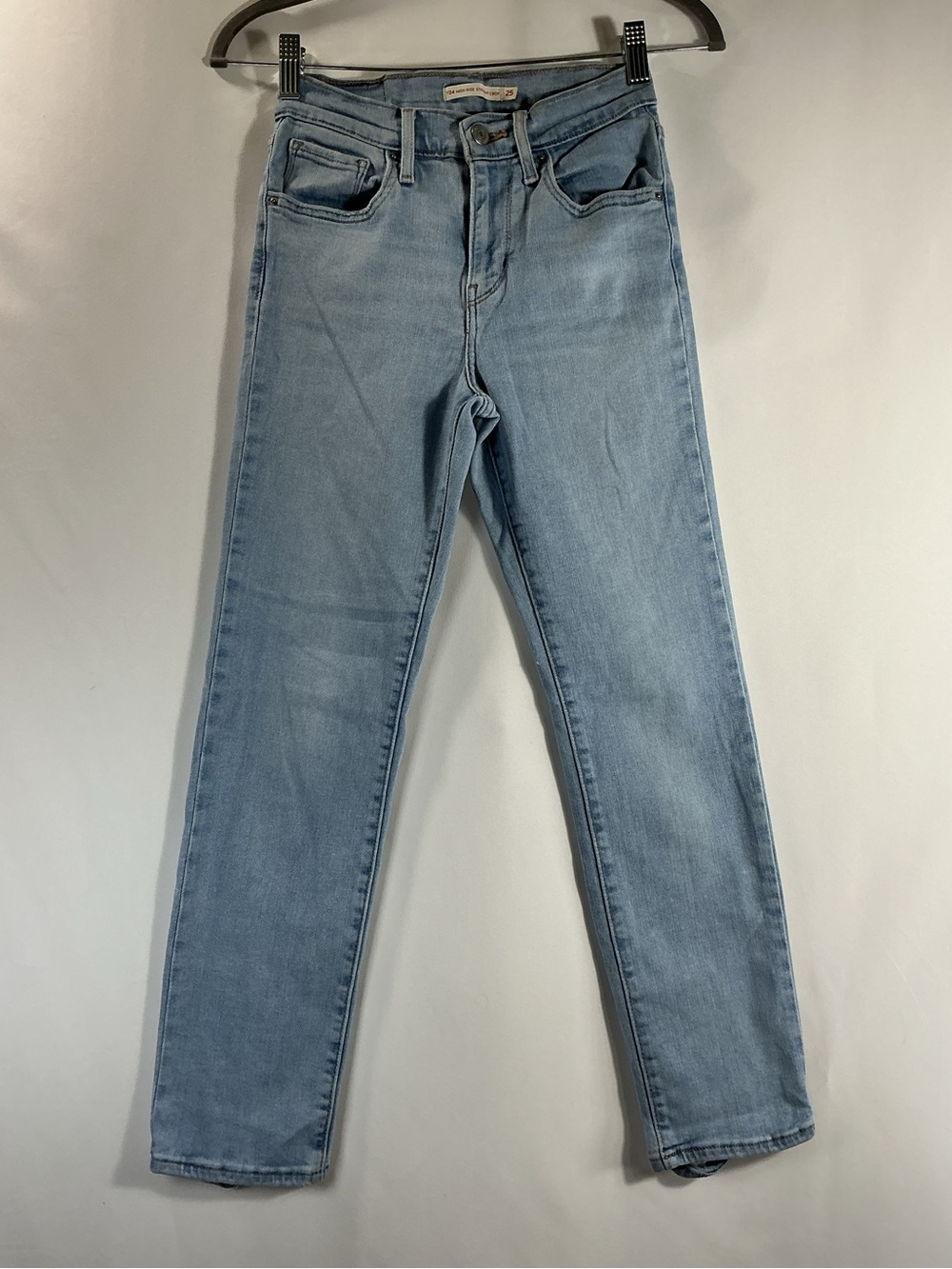 Levi’s 724 High Rise Straight Crop Jeans Light Wash Distressed Hem Size 25